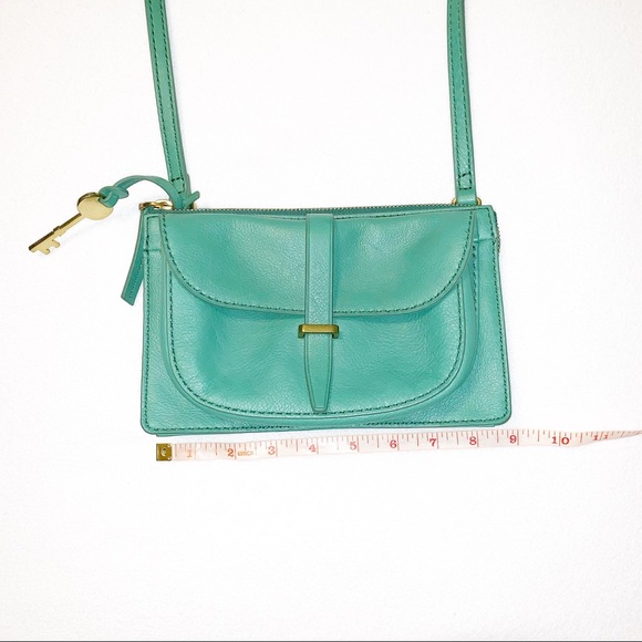 Fossil Green Leather Crossbody Bag NWOT - Picture 5 of 8